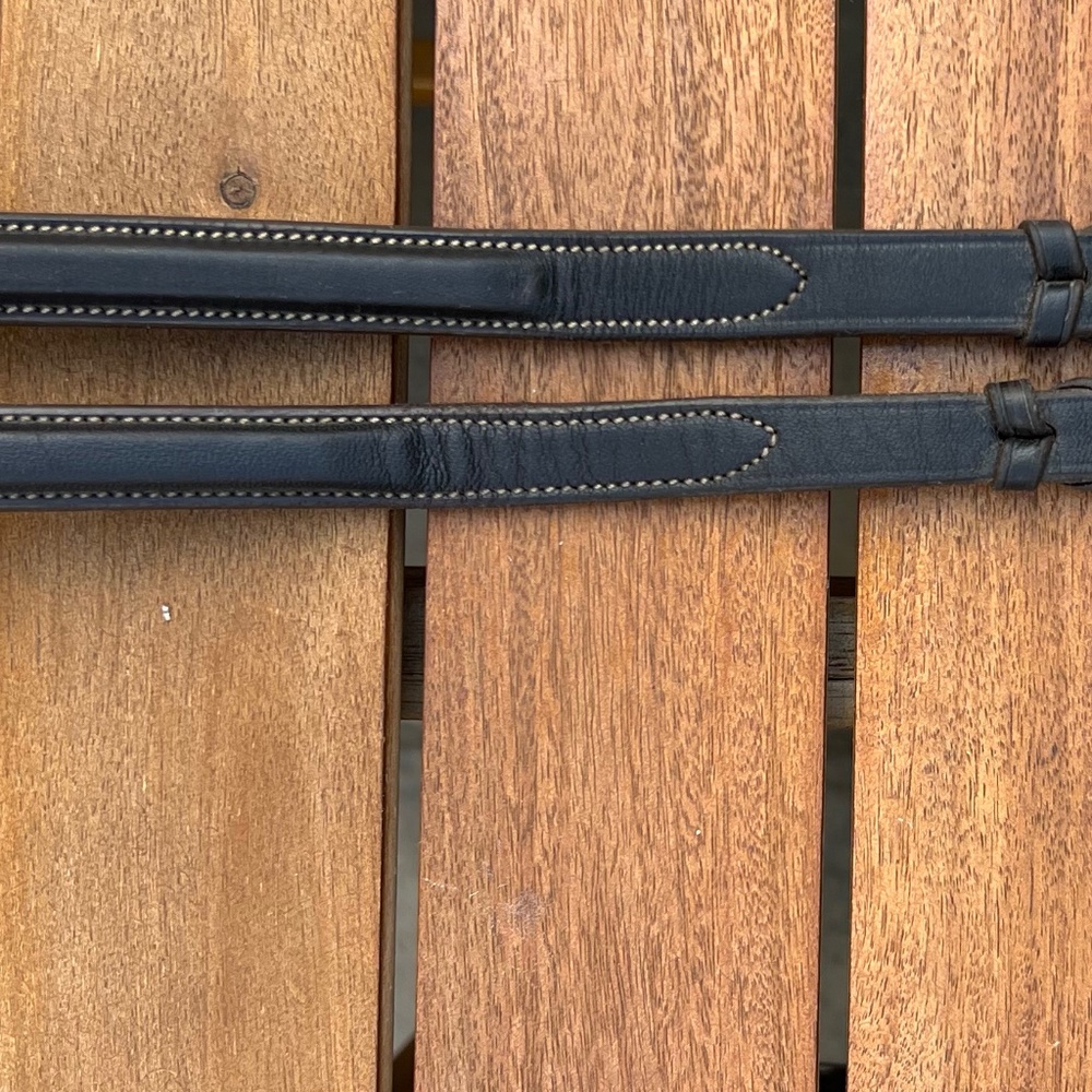 Fancy Stitched Hunter Laced Reins Equestrian Tack - Picture 4 of 9